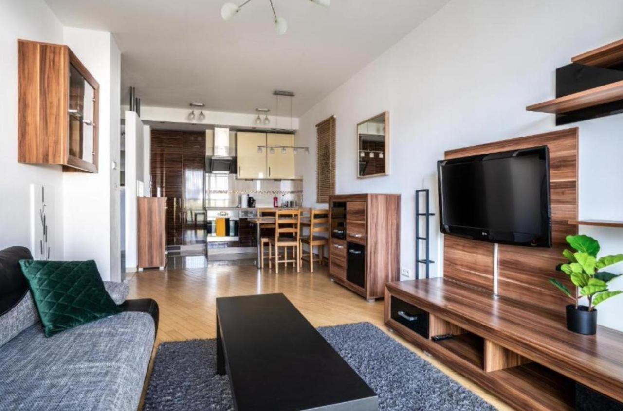 Golden Apartments Warsaw - Big And Bright Apartment In Platinum Towers- Browary- Grzyb61A 외부 사진
