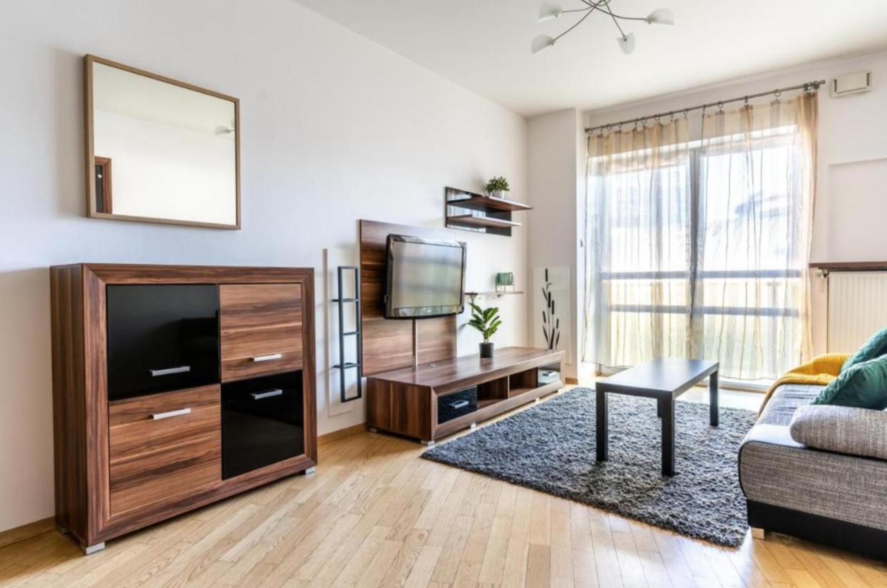 Golden Apartments Warsaw - Big And Bright Apartment In Platinum Towers- Browary- Grzyb61A 외부 사진