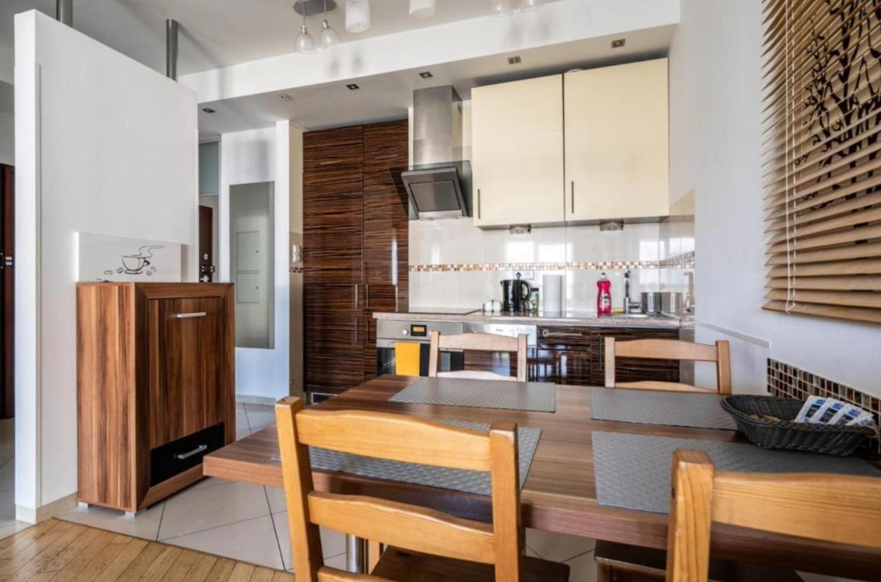 Golden Apartments Warsaw - Big And Bright Apartment In Platinum Towers- Browary- Grzyb61A 외부 사진
